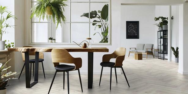 32744 HO Oak Alnwick 32744 HO Oak Alnwick